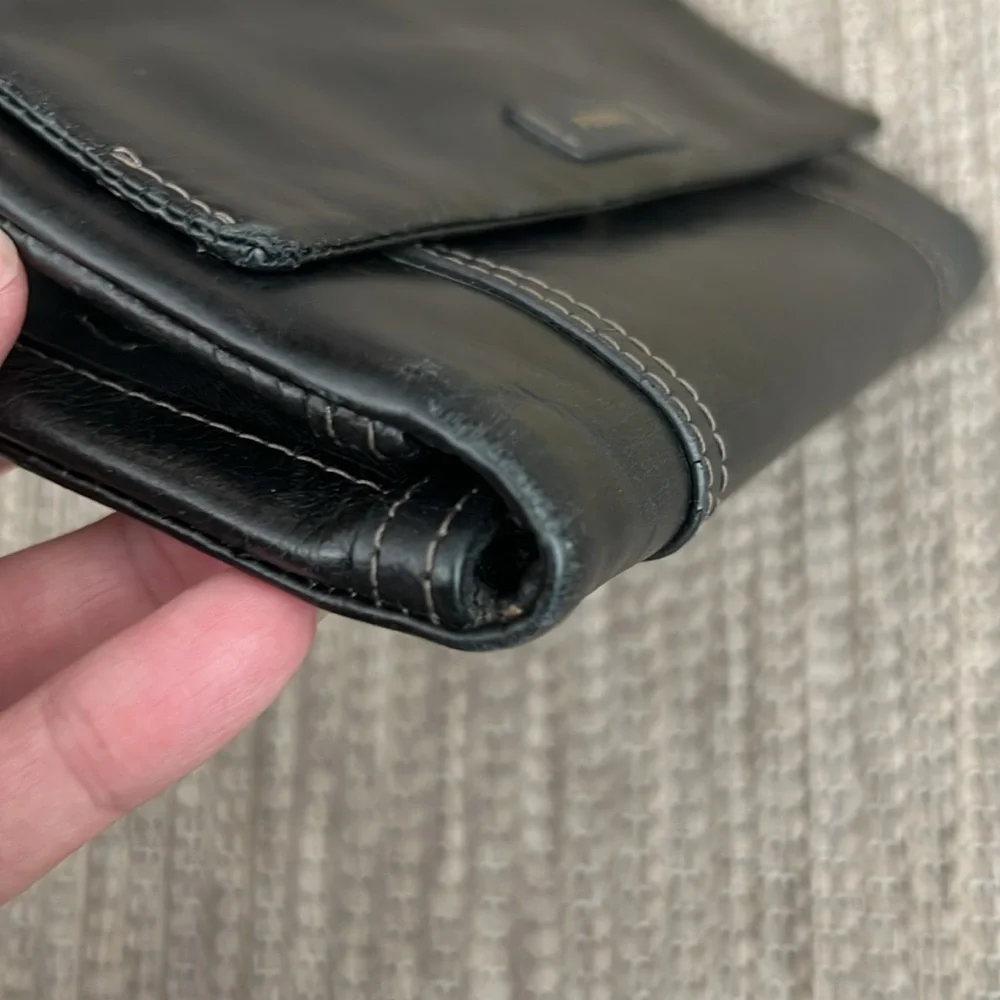 Fossil buffalo hide leather classic black wallet
